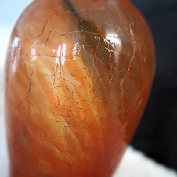 VINTAGE HAND BLOWN ORANGE CRACKLED GLASS VASE WITH RUFFLED TOP NINE INCHES TALL - Picture 7 of 12